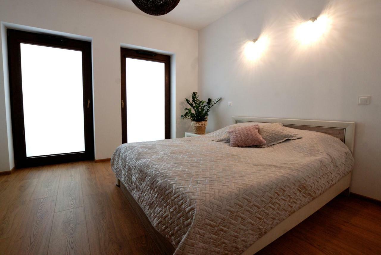 Apartamenty Pod Wieza 프르제미슬 외부 사진